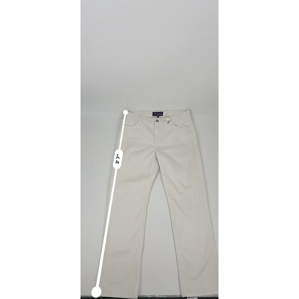 Not Your Daughters White Jeans (B52) — image 4 of 6